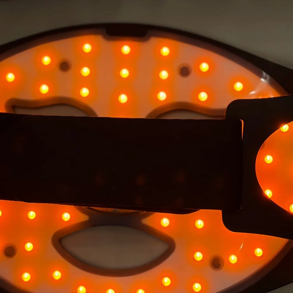 INIA LED MASK